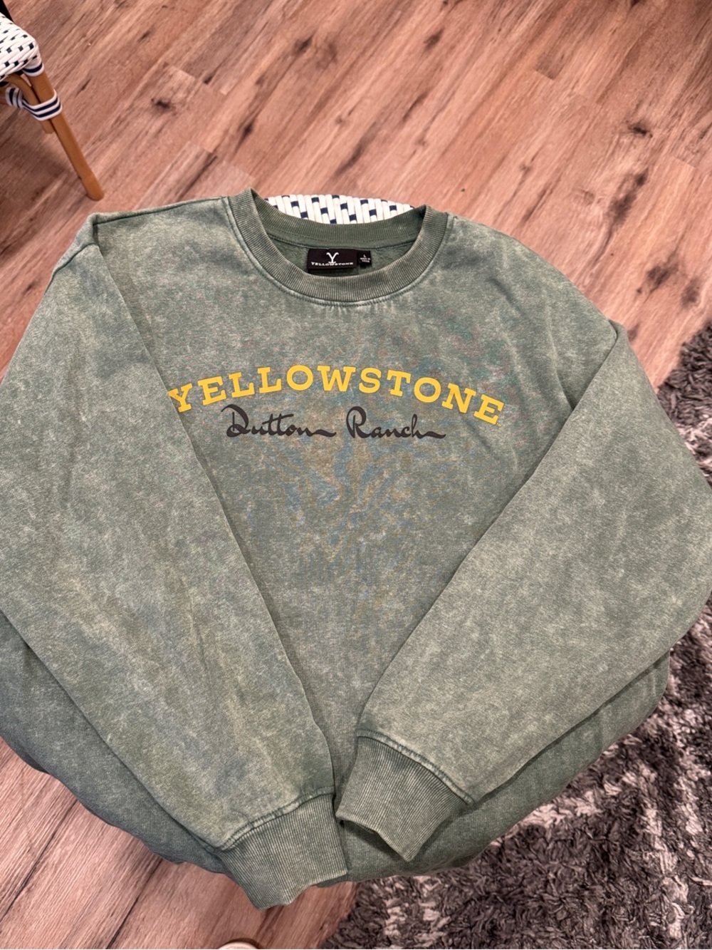 Yellowstone Dutton Ranch Vintage Green Crewneck Sweatshirt
